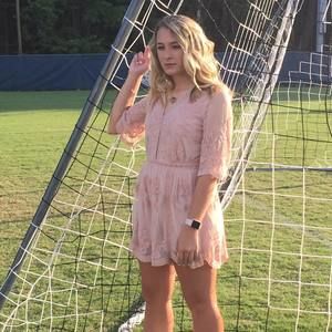 Meet your Posher, Kelley